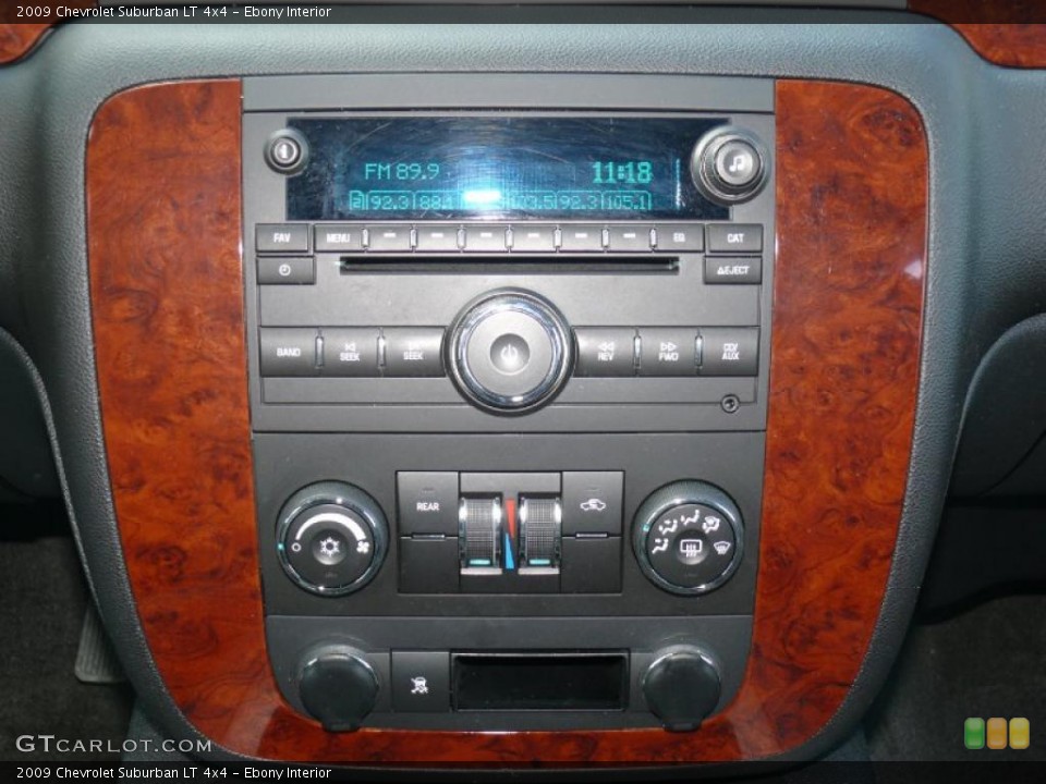 Ebony Interior Controls for the 2009 Chevrolet Suburban LT 4x4 #37894440