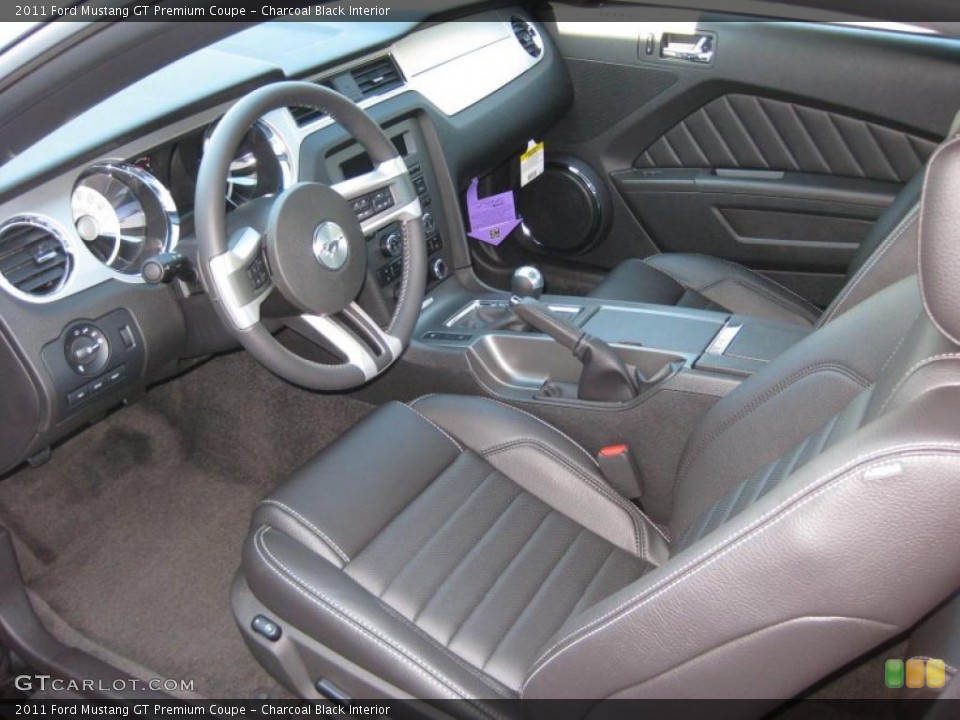 Charcoal Black Interior Photo for the 2011 Ford Mustang GT Premium Coupe #37895452