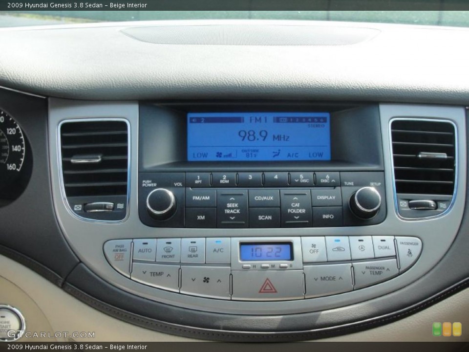 Beige Interior Controls for the 2009 Hyundai Genesis 3.8 Sedan #37897779