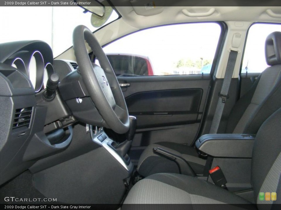Dark Slate Gray Interior Photo for the 2009 Dodge Caliber SXT #37898271
