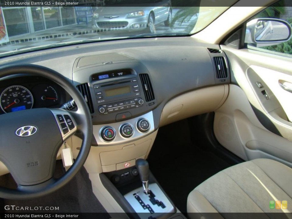 Beige Interior Photo for the 2010 Hyundai Elantra GLS #37901863