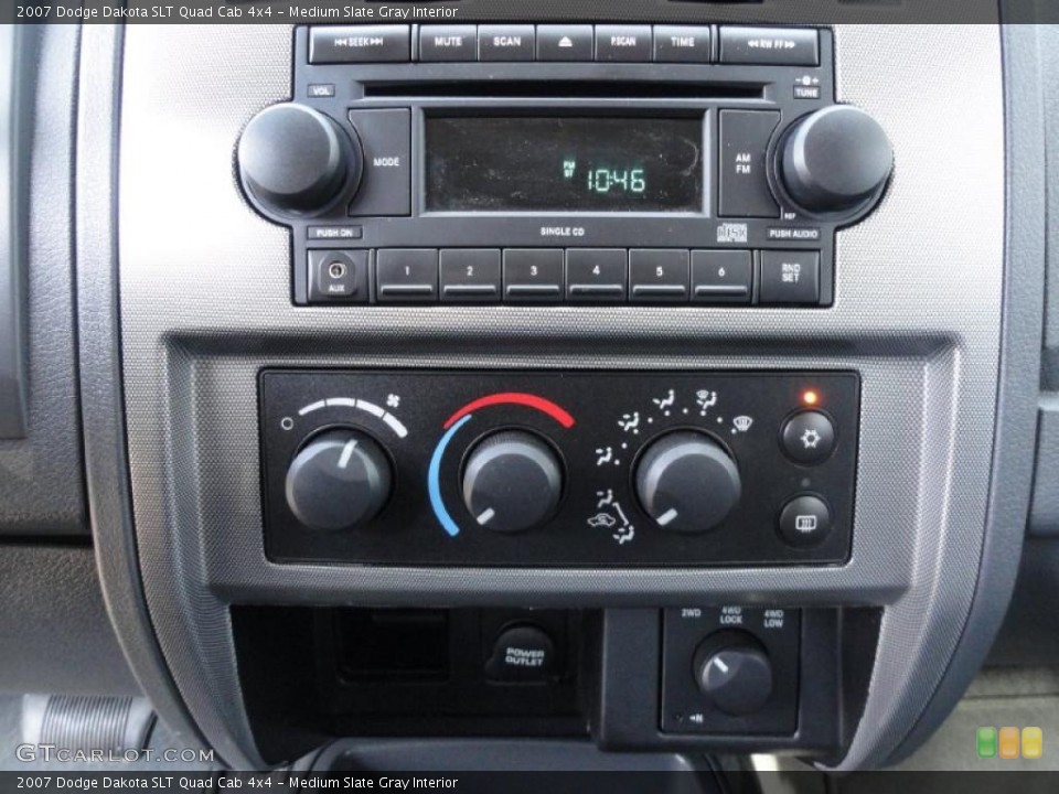 Medium Slate Gray Interior Controls for the 2007 Dodge Dakota SLT Quad Cab 4x4 #37904027