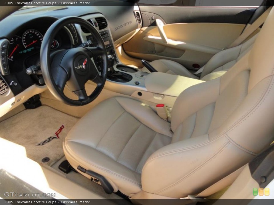 Cashmere Interior Photo for the 2005 Chevrolet Corvette Coupe #37904871