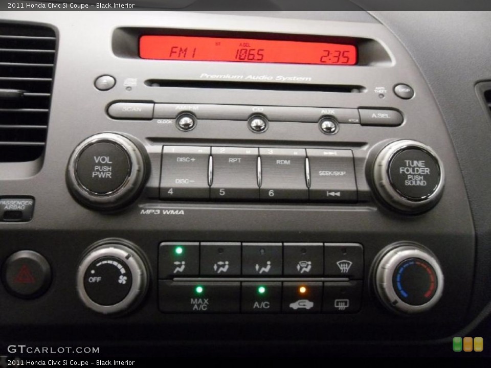 Black Interior Controls for the 2011 Honda Civic Si Coupe #37908540