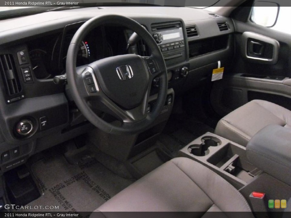 Gray Interior Photo for the 2011 Honda Ridgeline RTL #37909773
