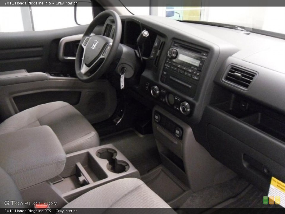 Gray Interior Photo for the 2011 Honda Ridgeline RTS #37910569