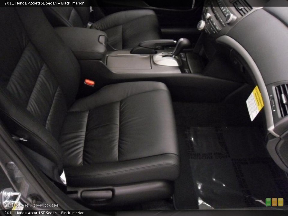 Black Interior Photo for the 2011 Honda Accord SE Sedan #37911537