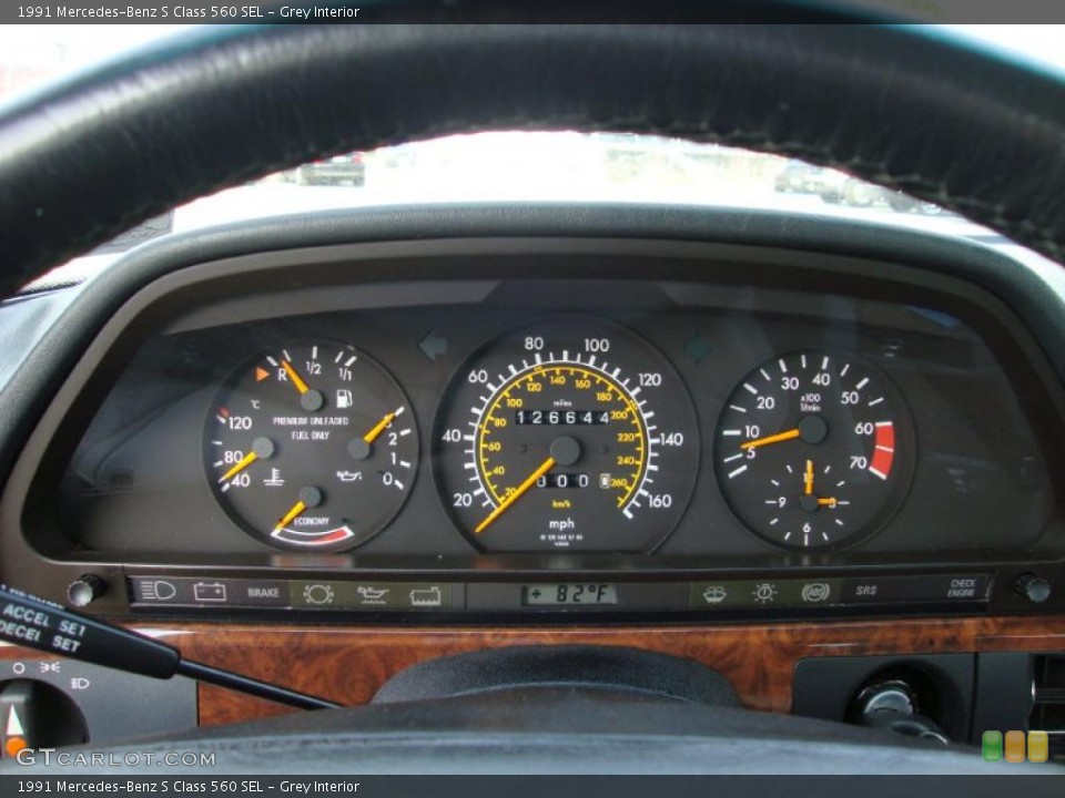 Grey Interior Gauges for the 1991 Mercedes-Benz S Class 560 SEL #37913141