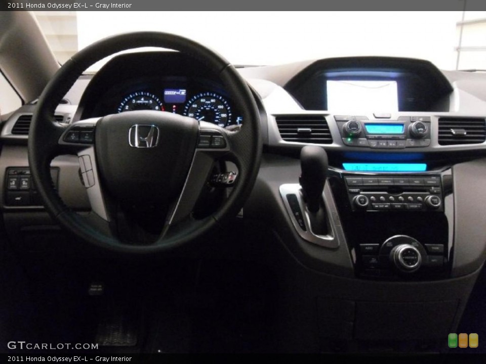 Gray Interior Photo for the 2011 Honda Odyssey EX-L #37913974