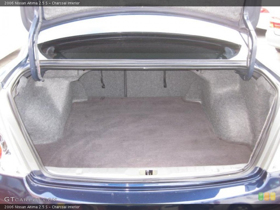 Charcoal Interior Trunk for the 2006 Nissan Altima 2.5 S #37917454