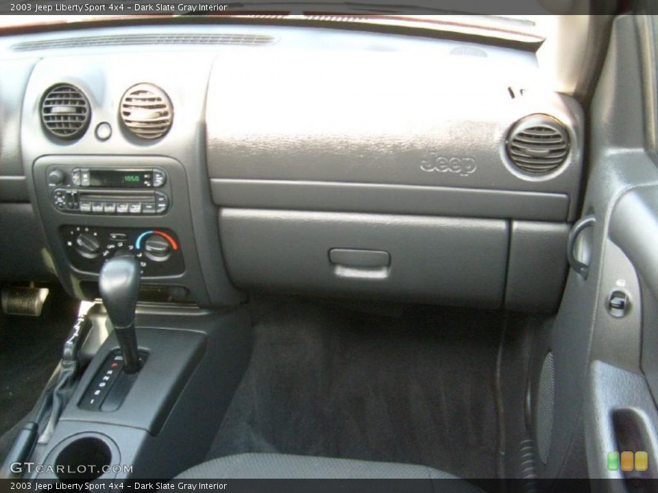 Dark Slate Gray Interior Photo for the 2003 Jeep Liberty Sport 4x4 #37920406
