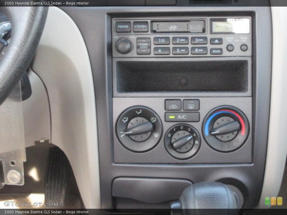 Beige Interior Controls for the 2003 Hyundai Elantra GLS Sedan #37921466