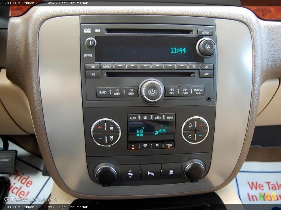 Light Tan Interior Controls for the 2010 GMC Yukon XL SLT 4x4 #37924934