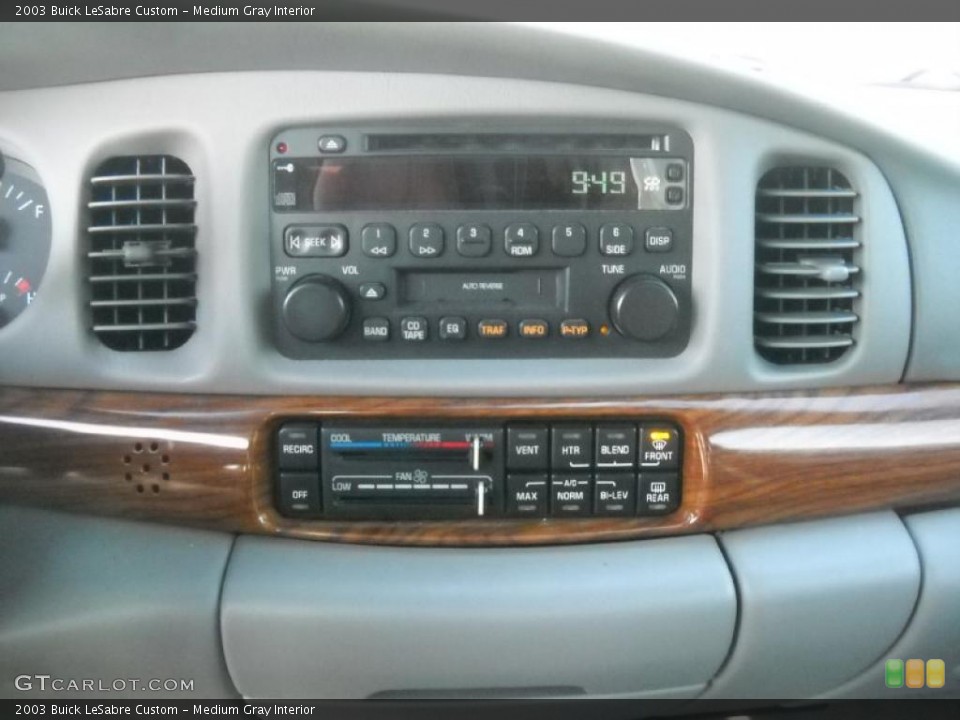 Medium Gray Interior Controls for the 2003 Buick LeSabre Custom #37929514