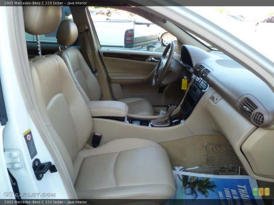 Java Interior Photo for the 2003 Mercedes-Benz C 320 Sedan #37930342