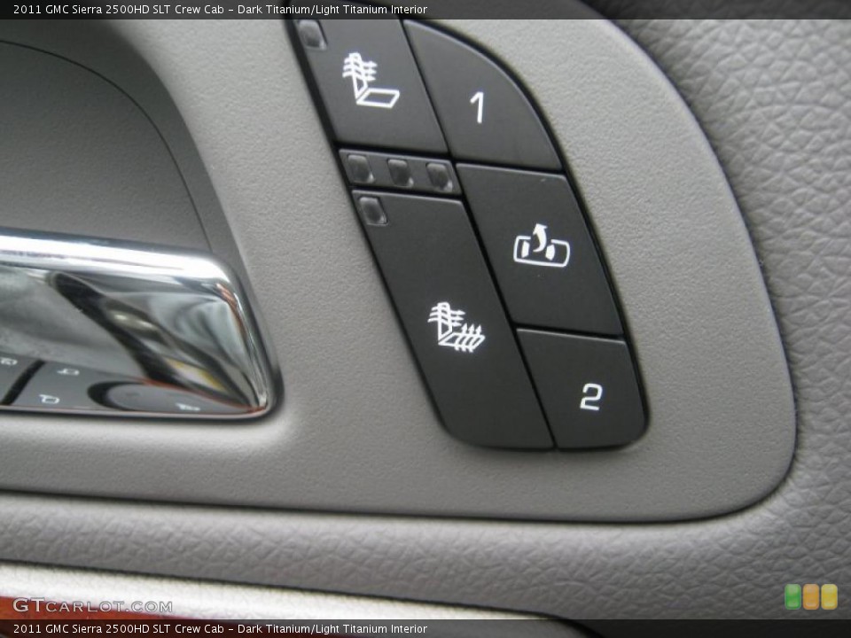Dark Titanium/Light Titanium Interior Controls for the 2011 GMC Sierra 2500HD SLT Crew Cab #37930714