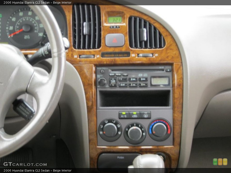 Beige Interior Controls for the 2006 Hyundai Elantra GLS Sedan #37932070