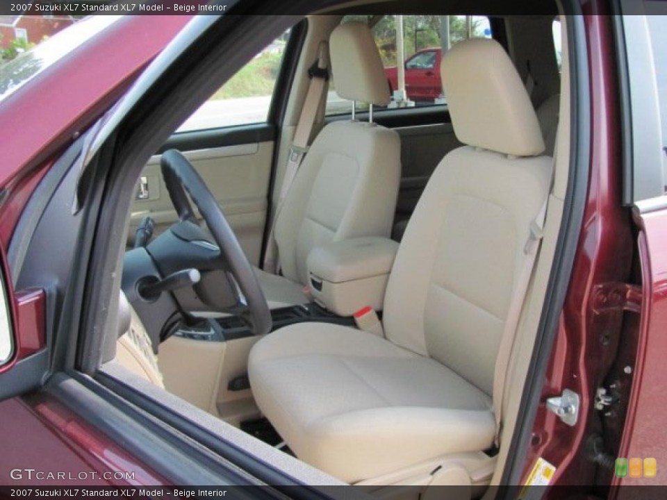 Beige Interior Photo for the 2007 Suzuki XL7  #37933106