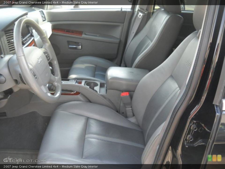 Medium Slate Gray Interior Photo for the 2007 Jeep Grand Cherokee Limited 4x4 #37947064