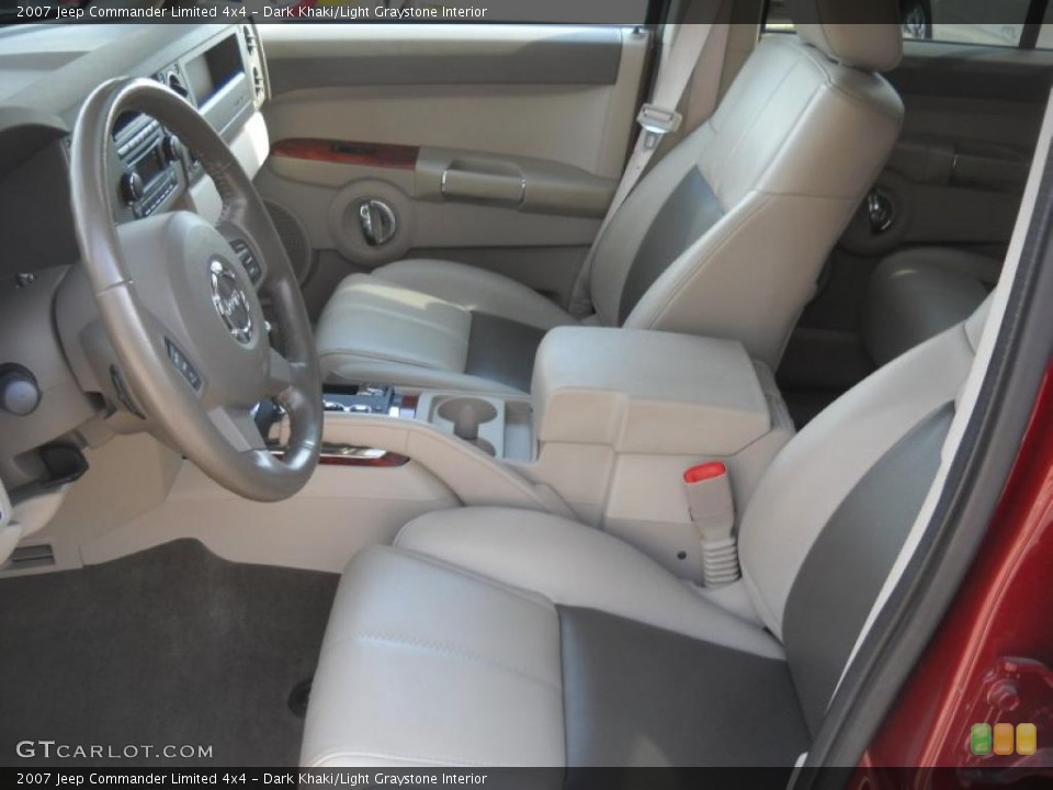 Dark Khaki/Light Graystone Interior Photo for the 2007 Jeep Commander Limited 4x4 #37947768