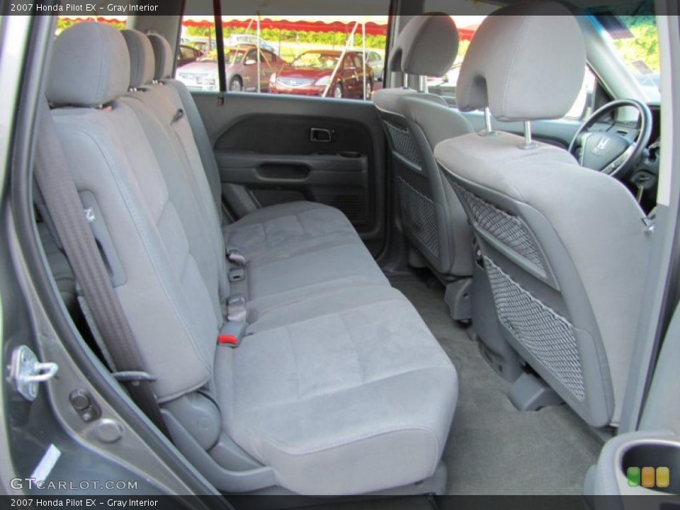 Gray Interior Photo for the 2007 Honda Pilot EX #37949732