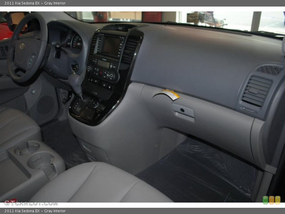 Gray Interior Dashboard for the 2011 Kia Sedona EX #37951108