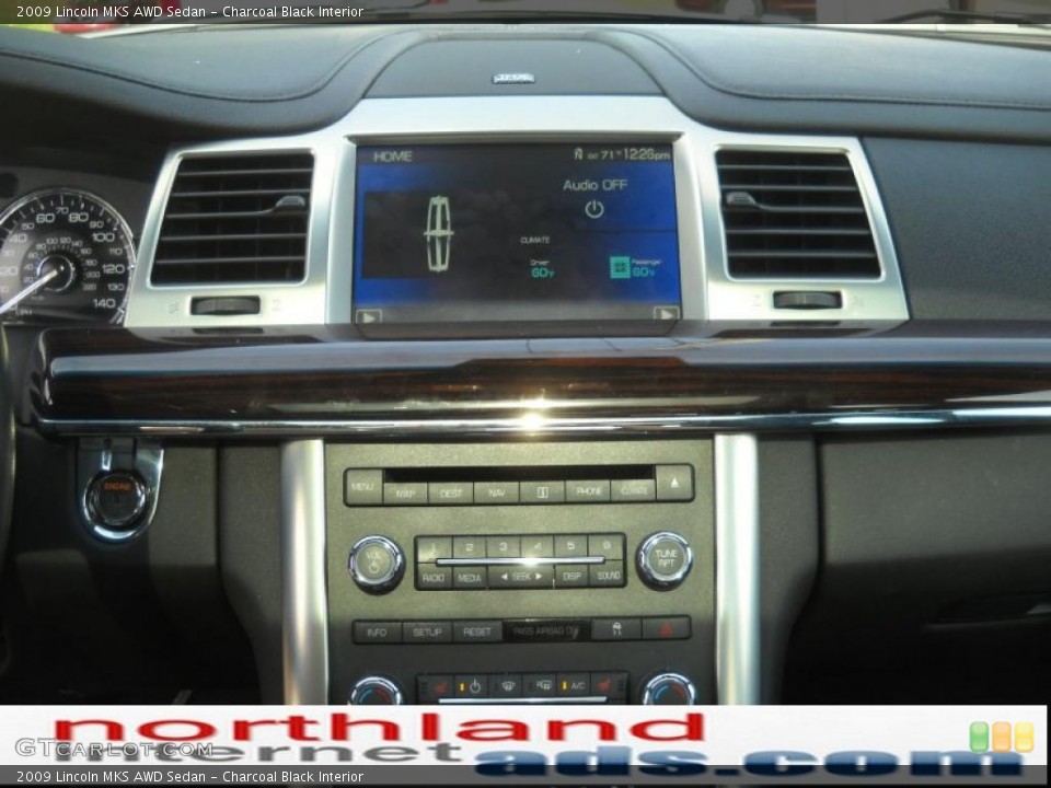 Charcoal Black Interior Controls for the 2009 Lincoln MKS AWD Sedan #37953508