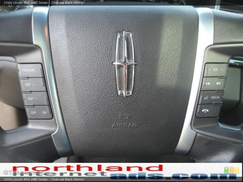 Charcoal Black Interior Controls for the 2009 Lincoln MKS AWD Sedan #37953540