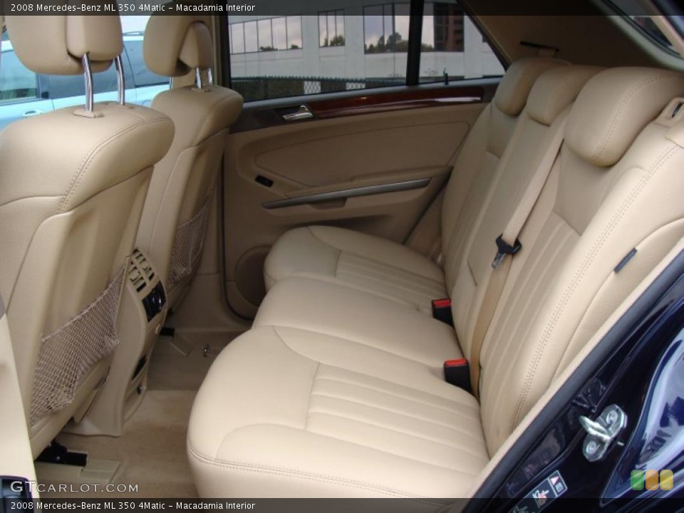 Macadamia Interior Photo for the 2008 Mercedes-Benz ML 350 4Matic #37954068