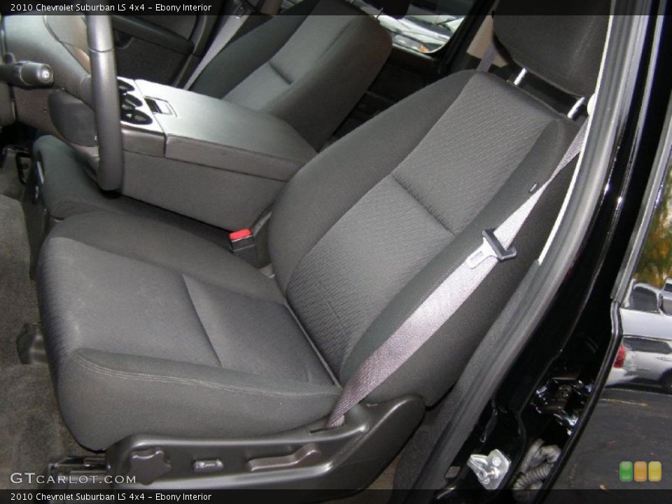 Ebony Interior Photo for the 2010 Chevrolet Suburban LS 4x4 #37961092