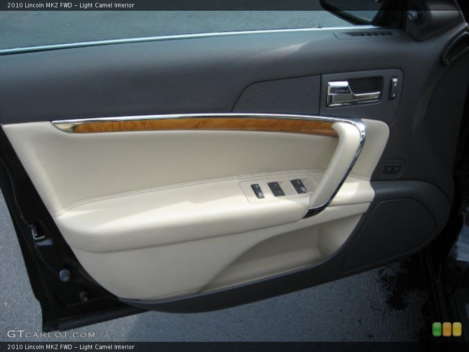 Light Camel Interior Photo for the 2010 Lincoln MKZ FWD #37961888