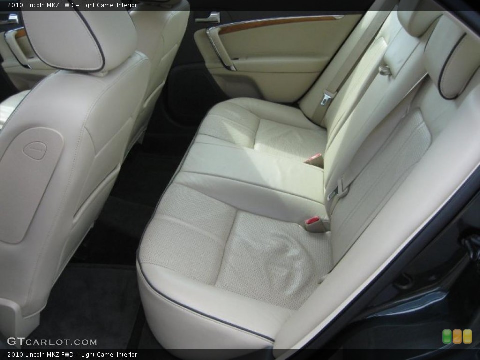 Light Camel Interior Photo for the 2010 Lincoln MKZ FWD #37961904