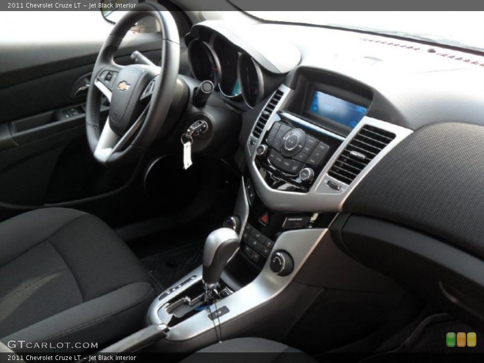 Jet Black Interior Photo for the 2011 Chevrolet Cruze LT #37966632