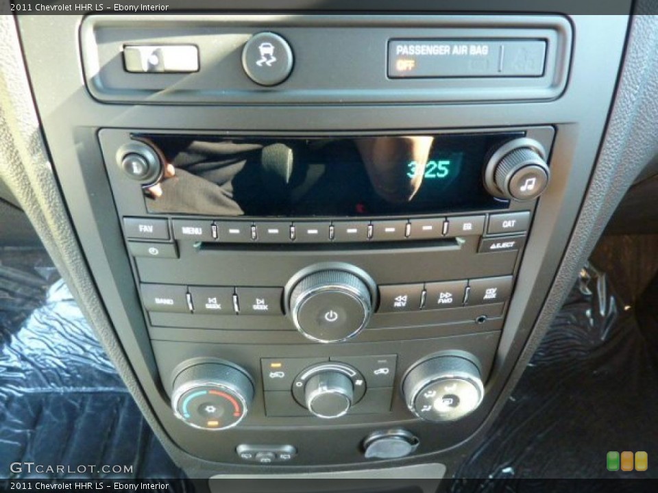 Ebony Interior Controls for the 2011 Chevrolet HHR LS #37968540