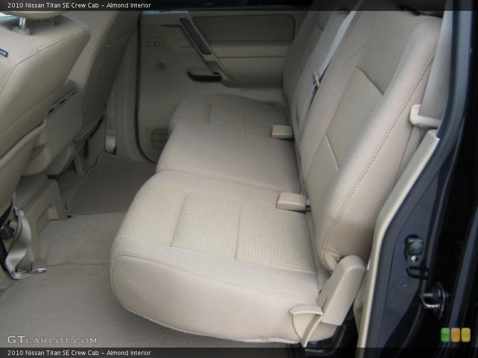 Almond Interior Photo for the 2010 Nissan Titan SE Crew Cab #37973792