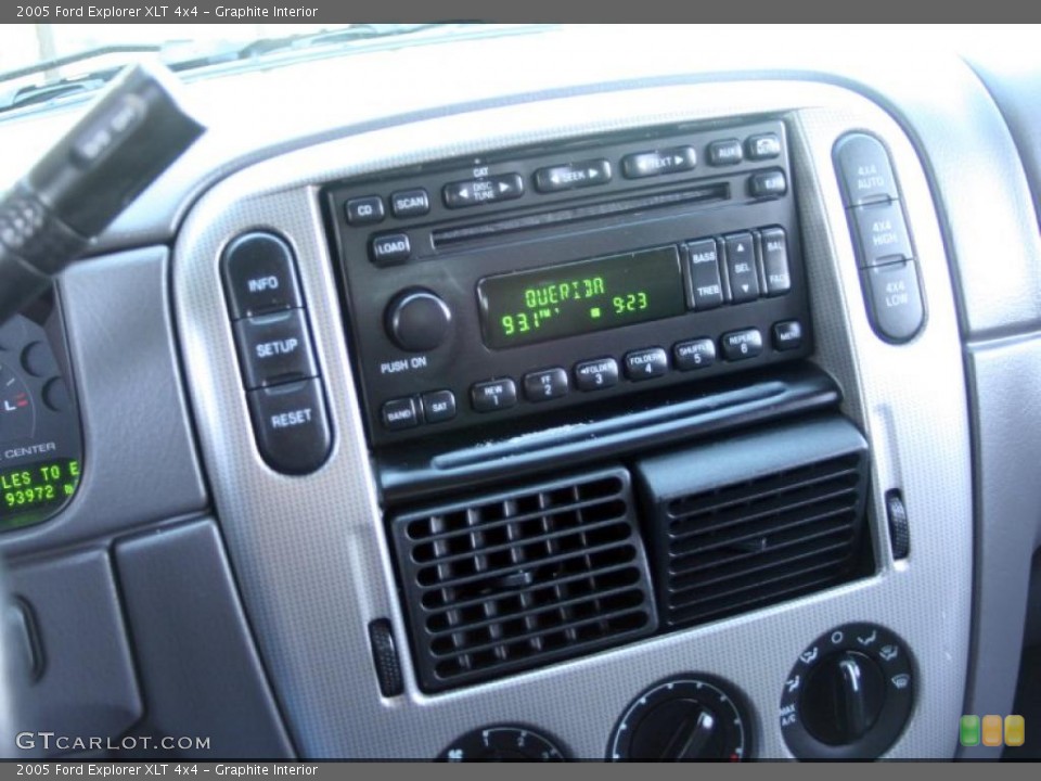 Graphite Interior Controls for the 2005 Ford Explorer XLT 4x4 #37974828