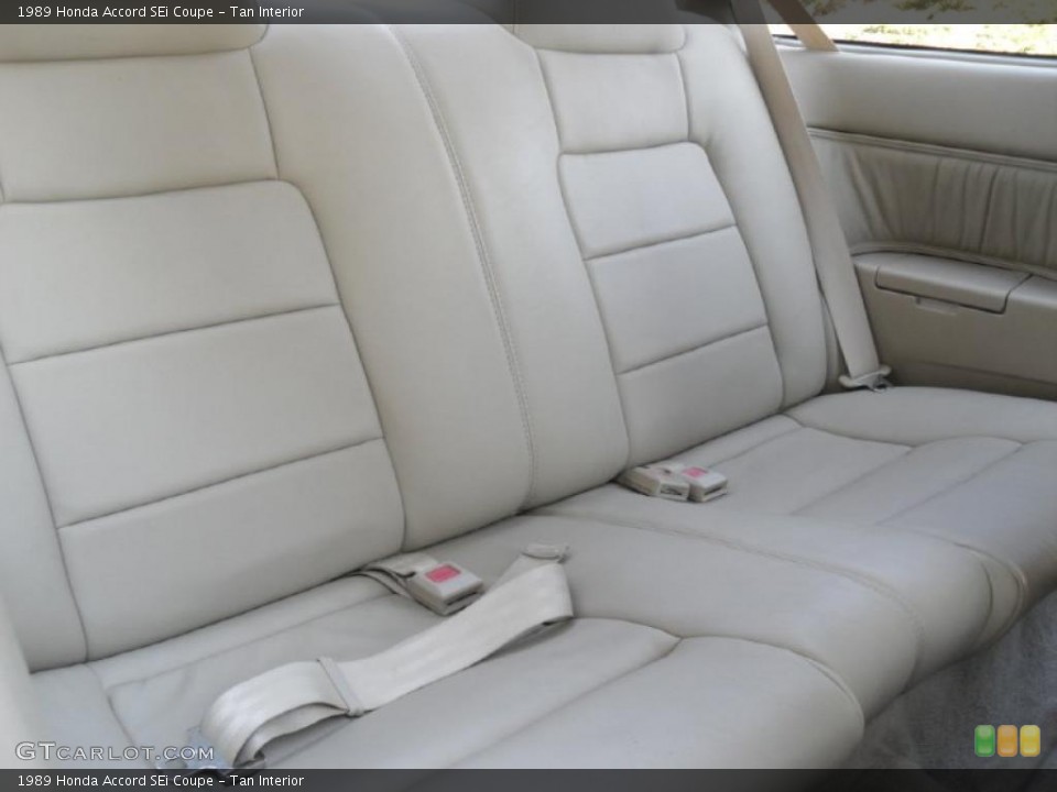 Tan Interior Photo for the 1989 Honda Accord SEi Coupe #37976340