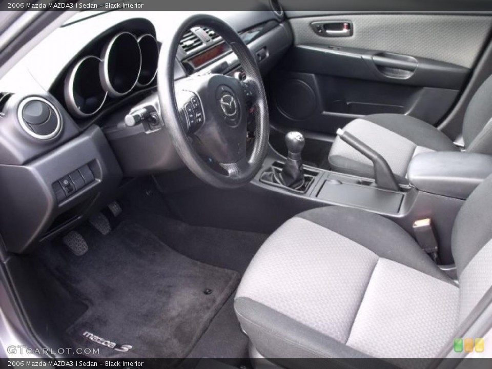 Black Interior Photo for the 2006 Mazda MAZDA3 i Sedan #37978056