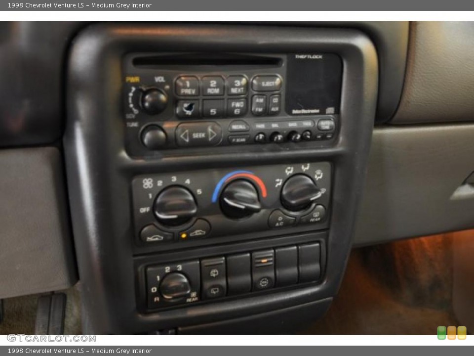 Medium Grey Interior Controls for the 1998 Chevrolet Venture LS #37983072