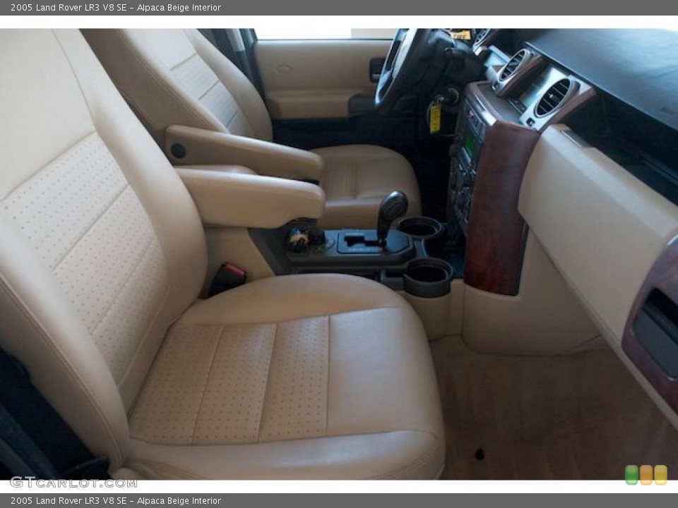 Alpaca Beige Interior Photo for the 2005 Land Rover LR3 V8 SE #37988585