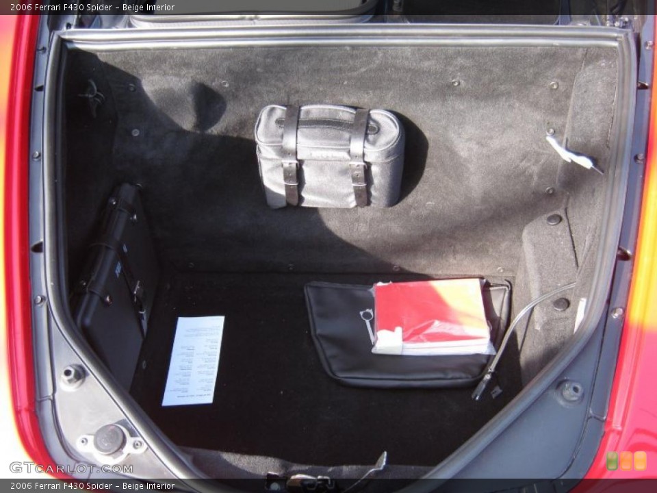 Beige Interior Trunk for the 2006 Ferrari F430 Spider #37994437
