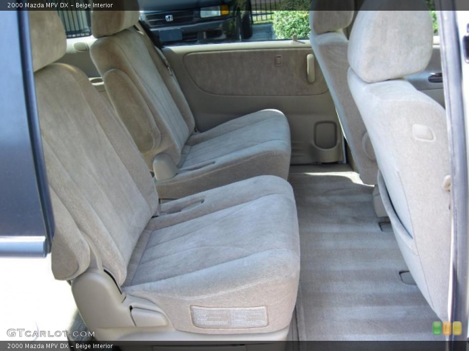 Beige Interior Photo for the 2000 Mazda MPV DX #38001882