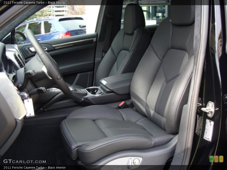 Black Interior Photo for the 2011 Porsche Cayenne Turbo #38002746