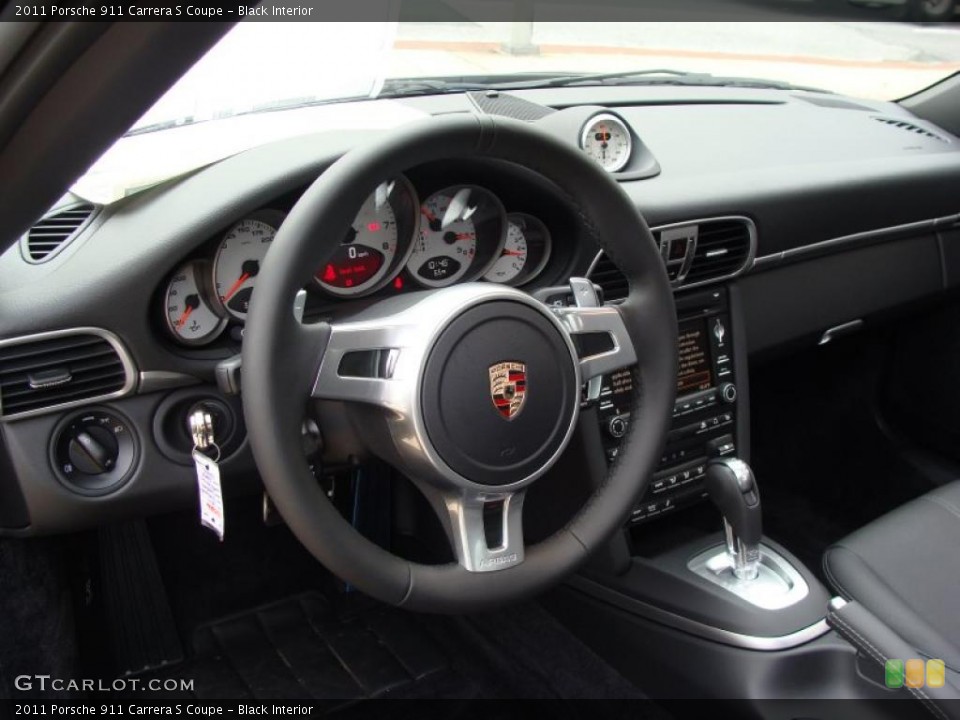 Black Interior Photo for the 2011 Porsche 911 Carrera S Coupe #38003110