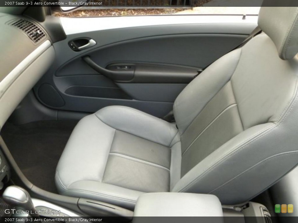 Black/Gray Interior Photo for the 2007 Saab 9-3 Aero Convertible #38003406
