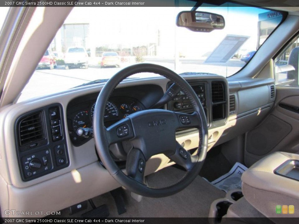 Dark Charcoal Interior Dashboard for the 2007 GMC Sierra 2500HD Classic SLE Crew Cab 4x4 #38004354