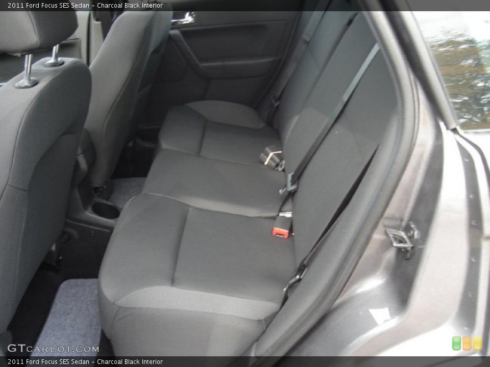 Charcoal Black Interior Photo for the 2011 Ford Focus SES Sedan #38006150