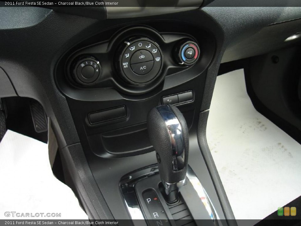 Charcoal Black/Blue Cloth Interior Controls for the 2011 Ford Fiesta SE Sedan #38006378