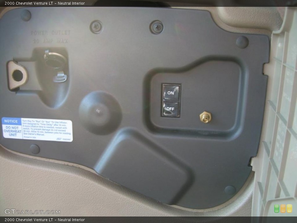 Neutral Interior Controls for the 2000 Chevrolet Venture LT #38007234