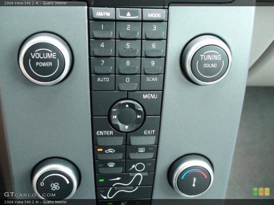 Quartz Interior Controls for the 2009 Volvo S40 2.4i #38008021